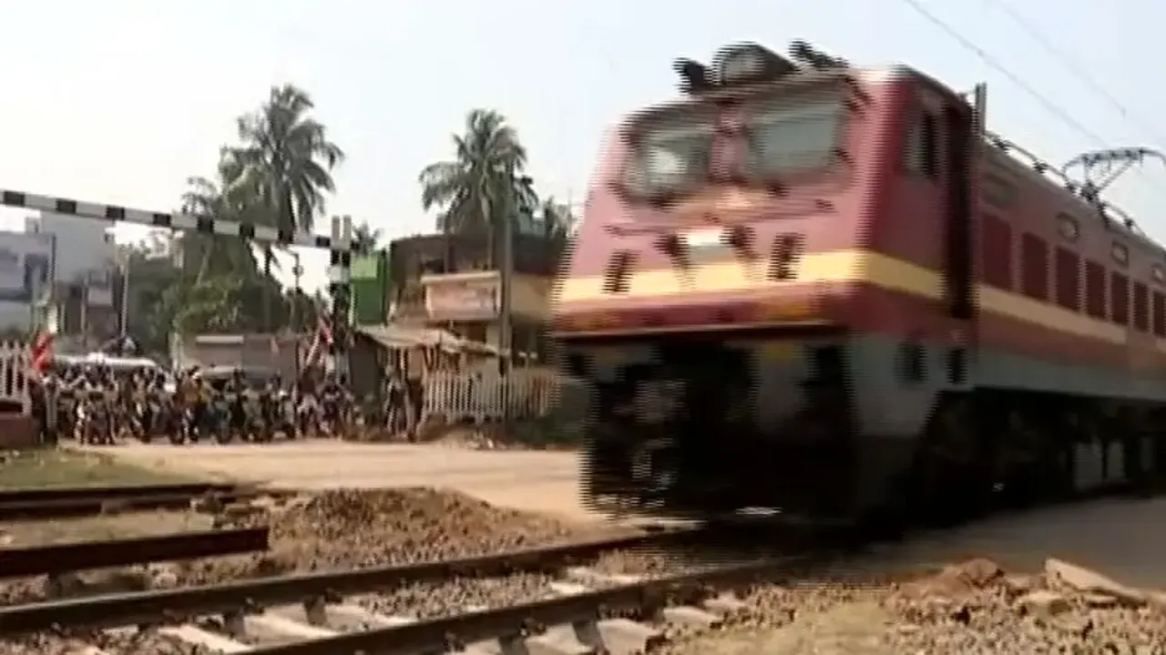 Railway Level-Crossing At Matiapada, Puri
