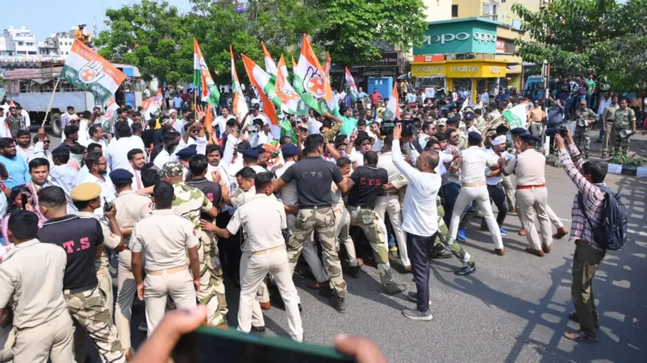 Youth Congress Protest In Bhubaneswar