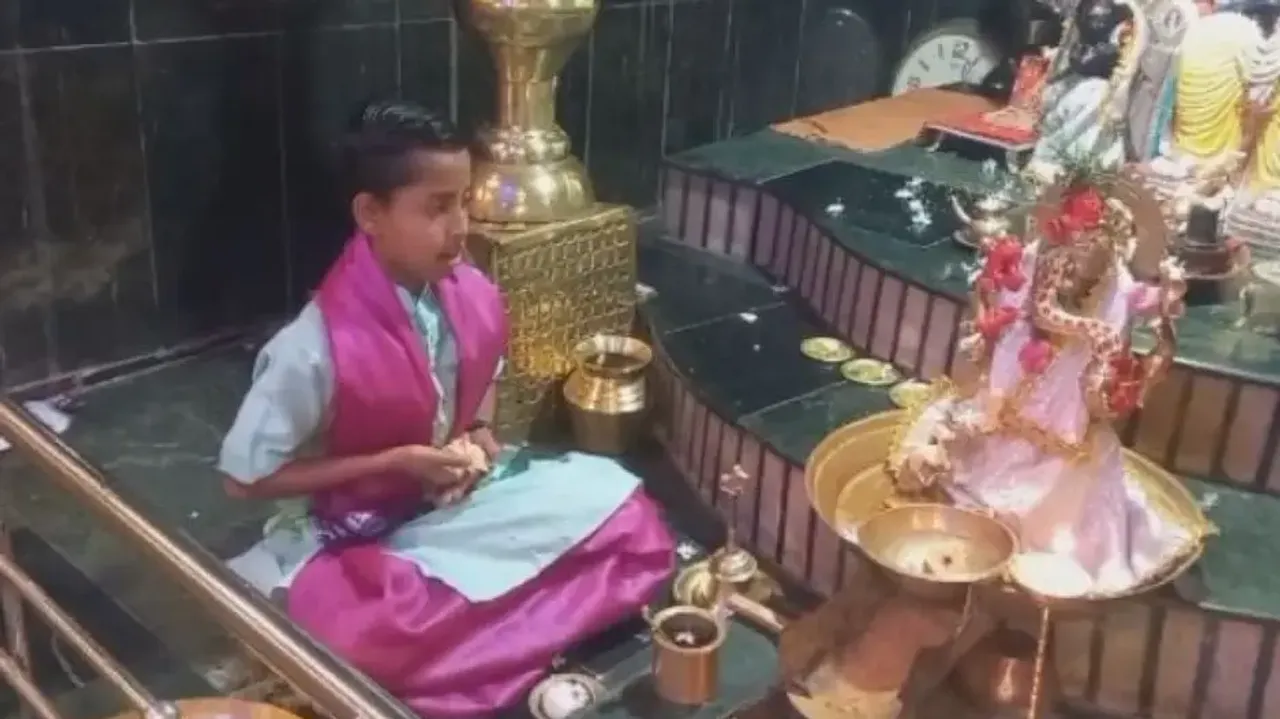 12-yr-old priest in Odisha eloquently chants mantras & wins hearts 
