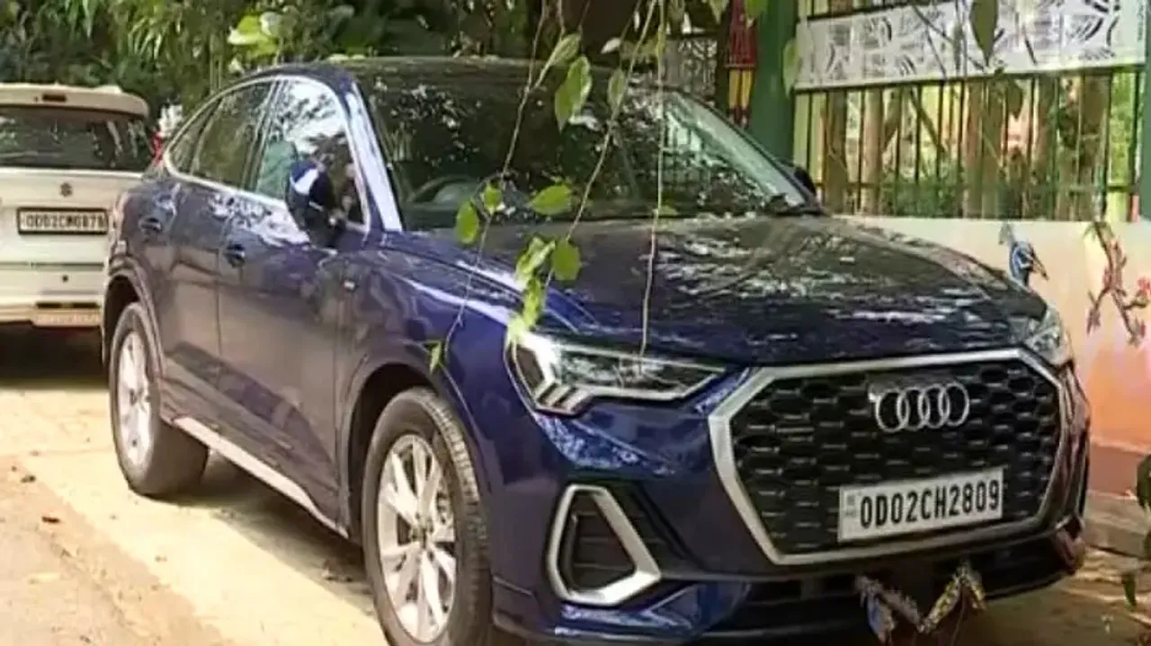 Artha Tatwa Chit Fund Case: Luxury car, cash, ornaments seized during ED raid 