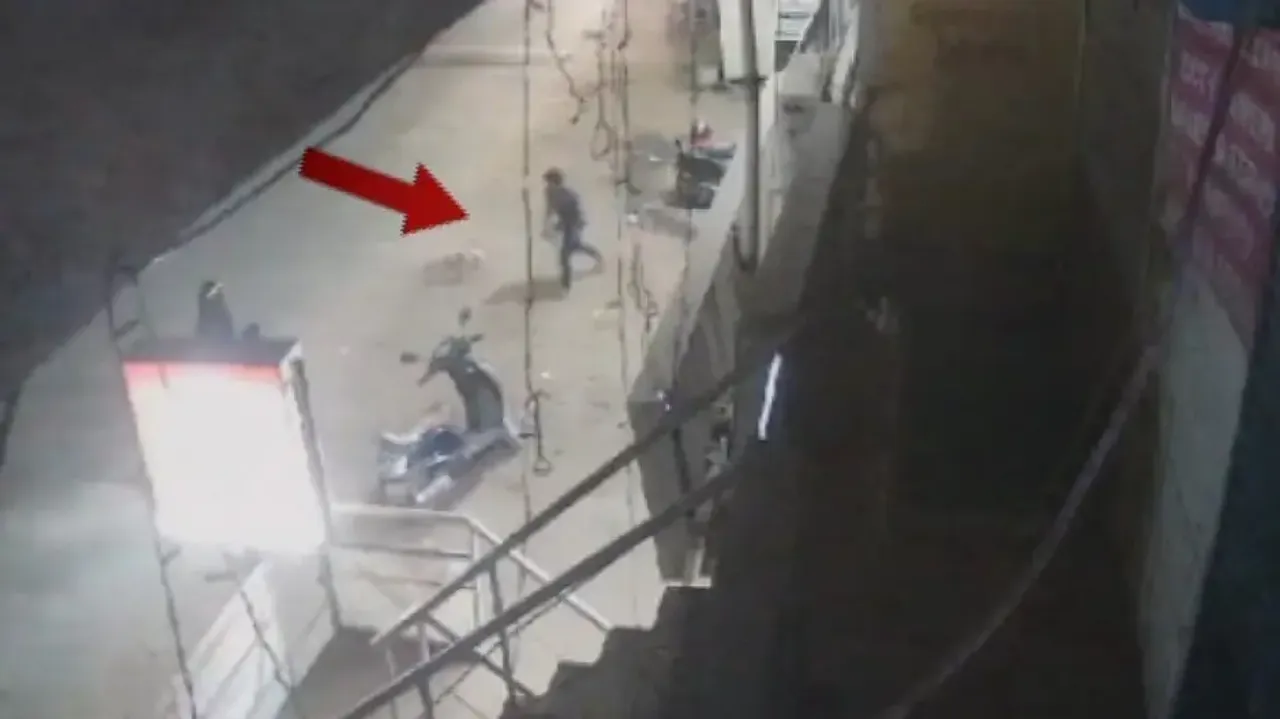 Miscreants loot bag in front of jewellery shop in Bhubaneswar 