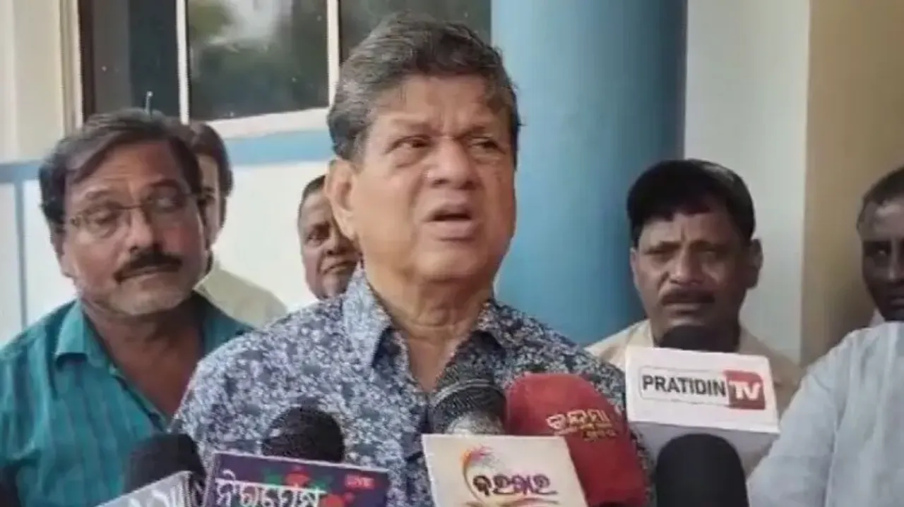 Soumya Ranjan predicts resurgence of one opposition party in case of BJP-BJD alliance 