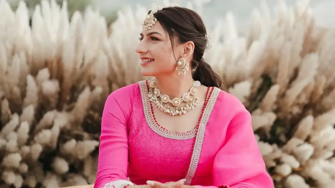 IAS Pari Bishnoi gave up social media, stopped using phone to crack UPSC with AIR-30