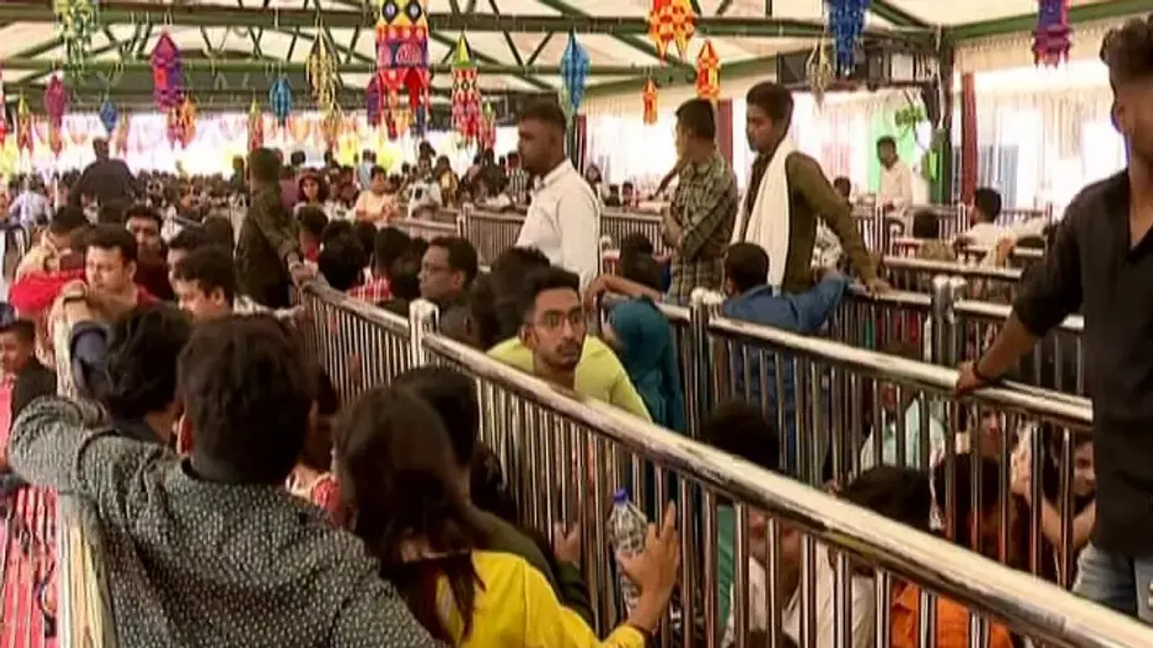 Air Conditioned Tunnel For Devotees In Front Of Srimandir