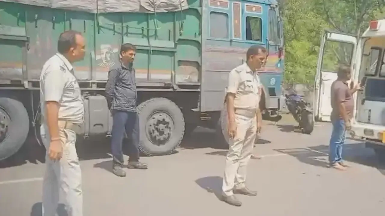 3 killed as their speeding bike rams into truck in Jajpur