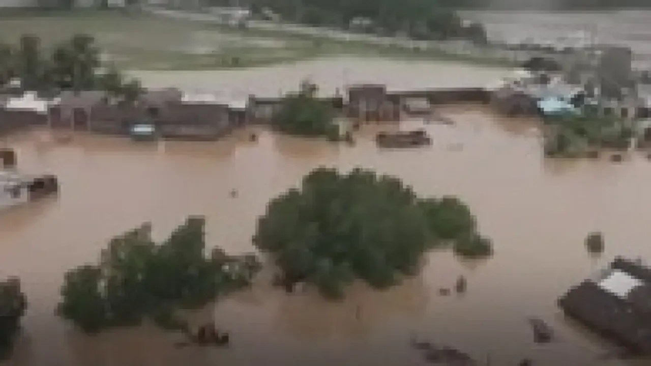 14 killed after Cyclone