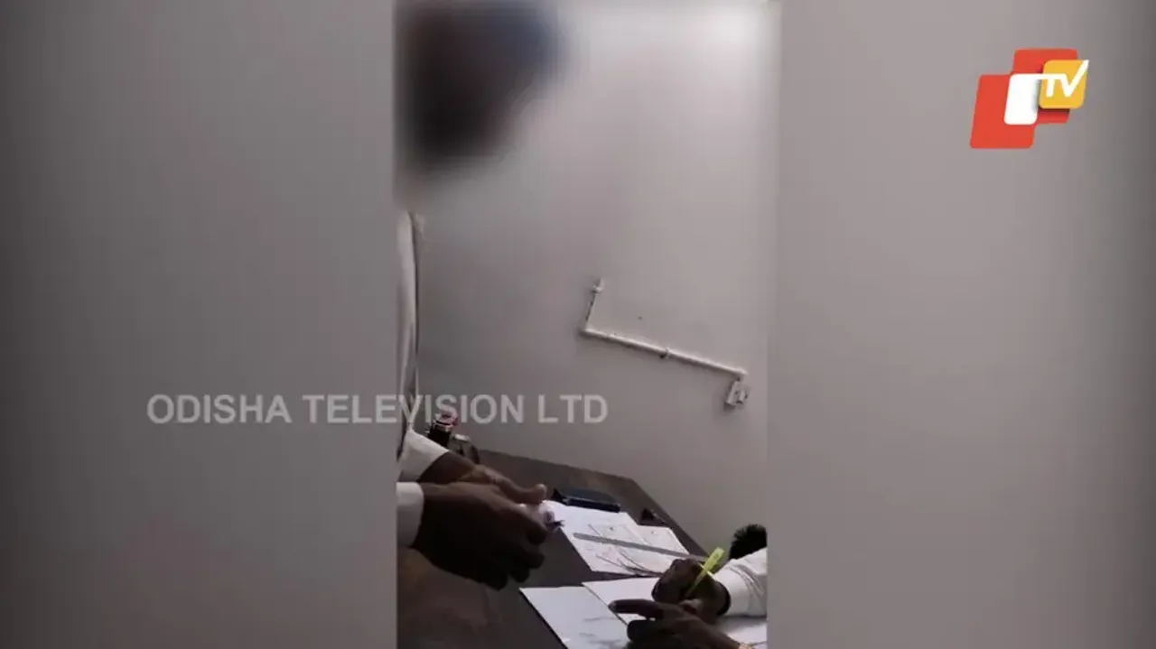 Students ‘forced to pay’ for Class 10 Board exam admit card in Odisha