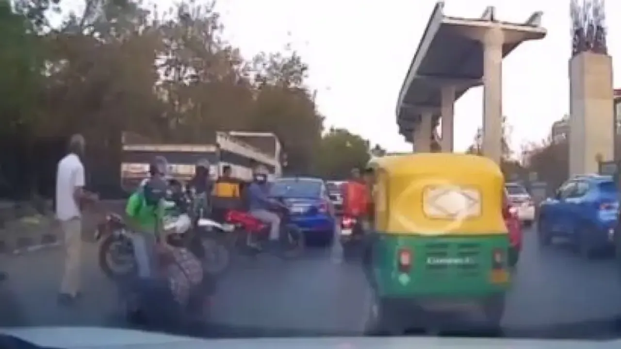 Bengaluru shocker! Angry over work pressure, 2 employees hire goons to kill senior colleague