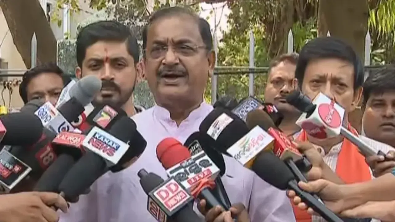 Odisha BJP accuses senior IPS officer in CMO working for BJD, files plaint with CEO