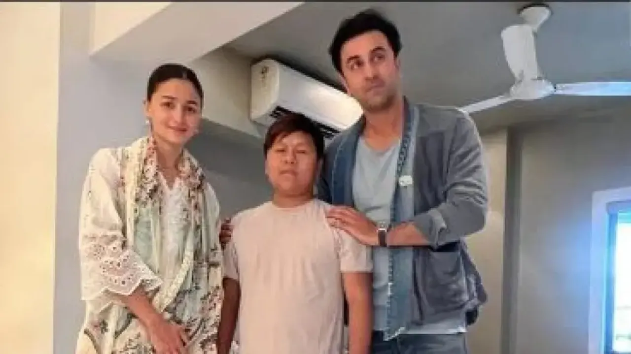 Salman Khan in Animal Park? Ranbir Kapoor, Alia Bhatt spotted in Galaxy Apartments