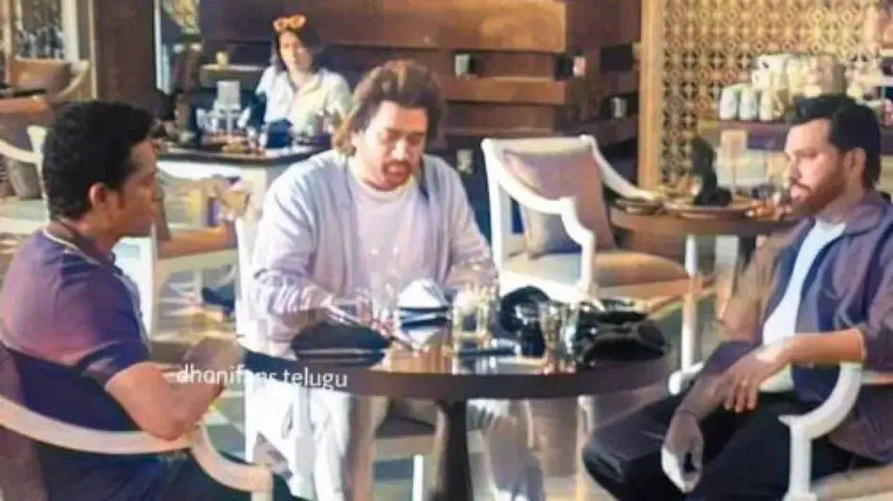 Nostalgia hits hard as MS Dhoni, Sachin Tendulkar, Rohit Sharma make rare appearance together