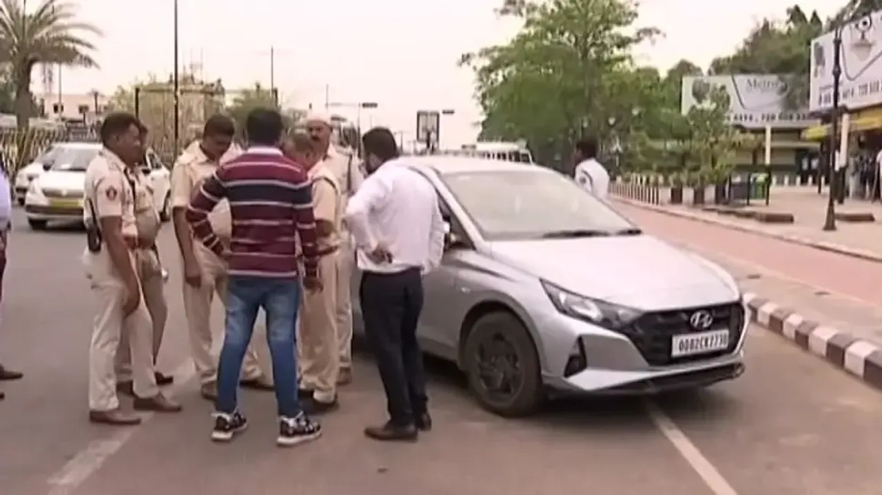 Cash & inducements worth over Rs 100 cr seized by ECI in Odisha