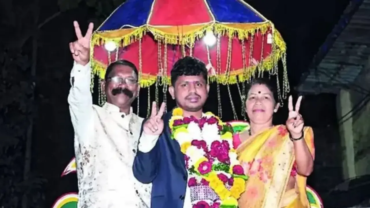 Sweeper’s son who worked at coaching centre as ‘copy checker’ clears UPSC CSE 2023