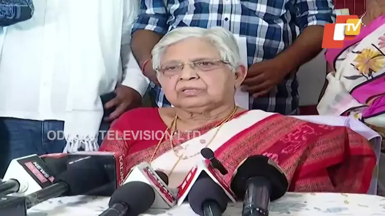 Ex-MLA Raseswari Panigrahi addressing media after quitting BJD