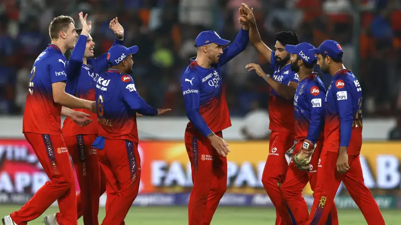 RCB beat SRH by 35 runs in Hyderabad 