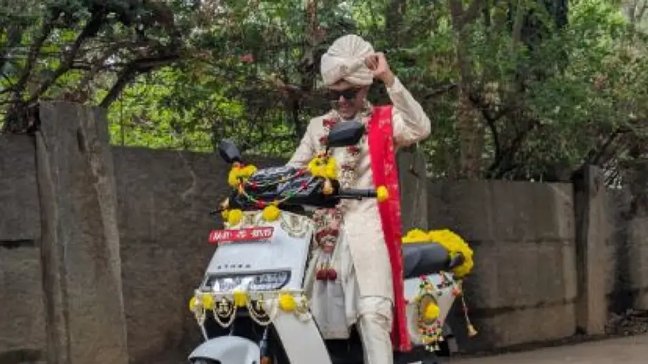 No horse or luxury car, Bengaluru groom makes grand entry on electric scooter - Watch