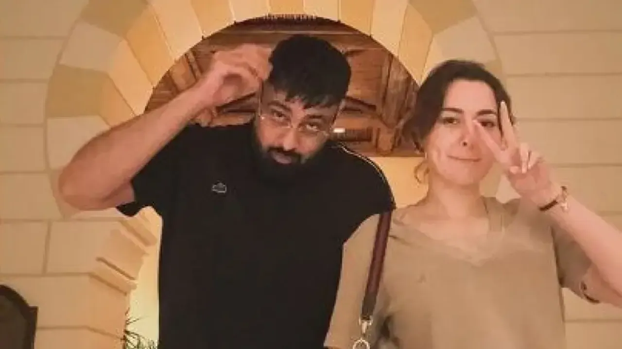 Pakistani actress Hania Aamir opens up on dating rumours with rapper Badshah