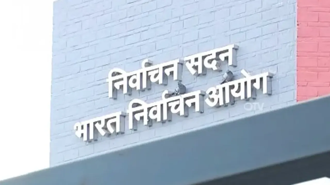 Damocles sword hanging over Odisha officers linked to BJD! 