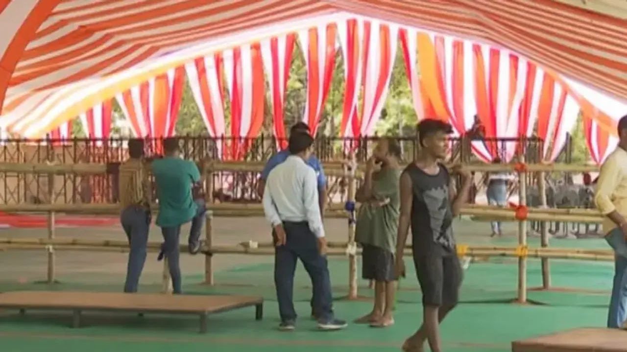 Suspense over new Odisha CM keeps people guessing; preparations afoot for grand oath-taking event 