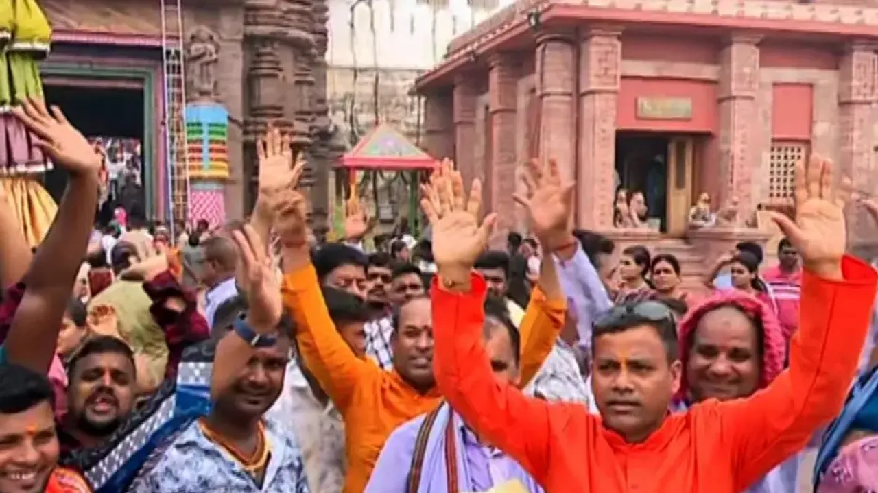 Devotees on cloud nine after opening of four gates of Puri Srimandir