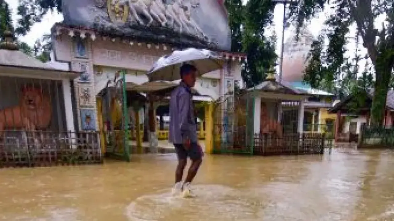 Assam flood situation worsens, 1.61 lakh people affected