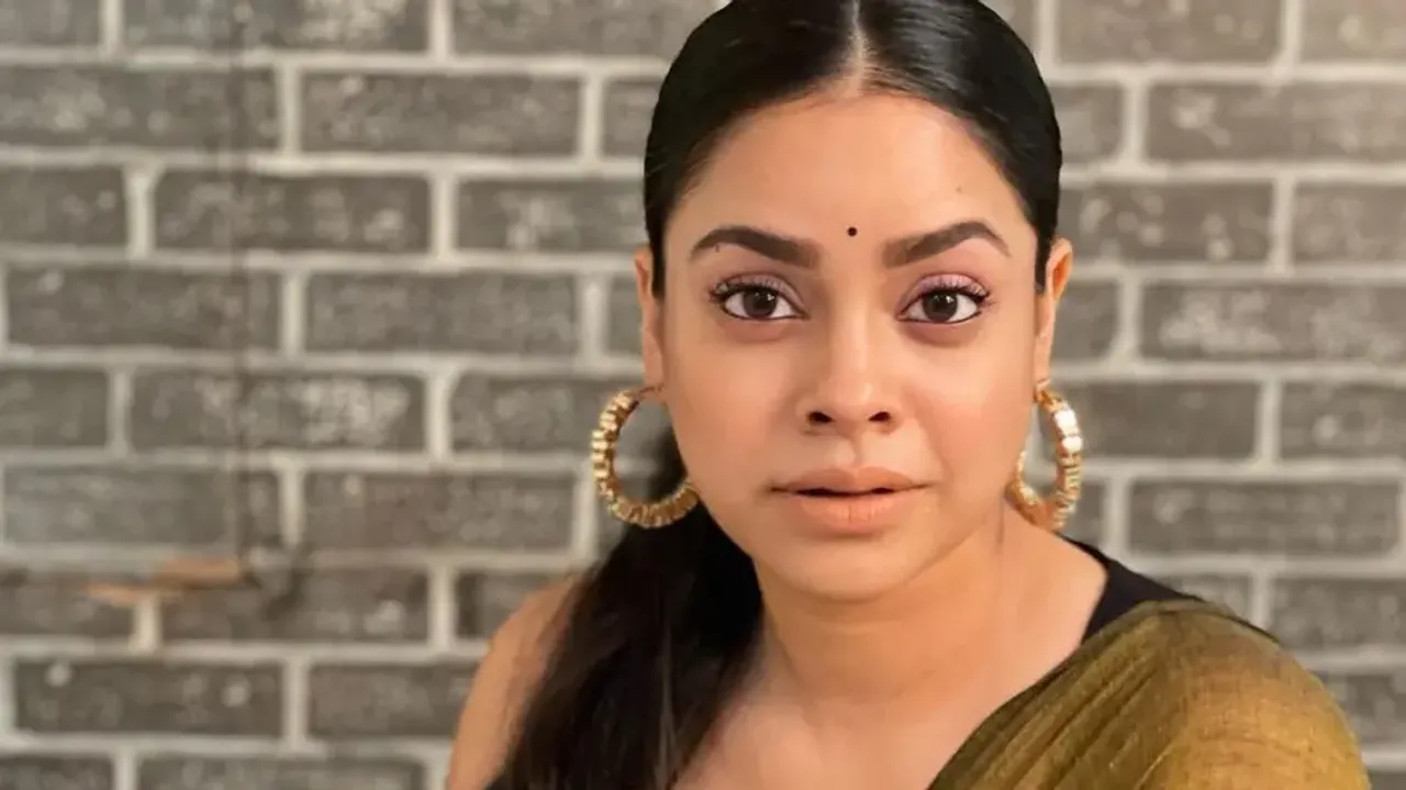 Sumona Chakravarti