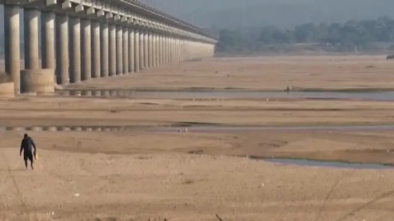 Politics active again in Odisha over Mahanadi