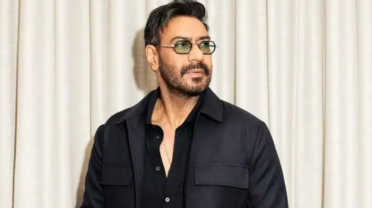 Actress romanced Ajay Devgn in debut flick, now wants to become his 'mother'!