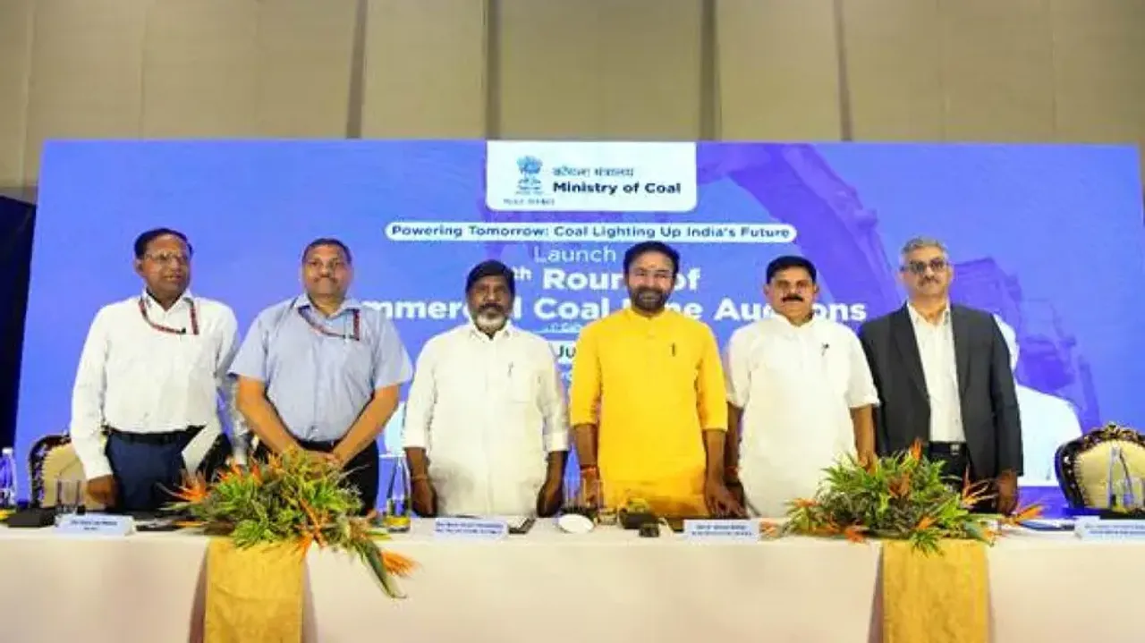 Government puts up 67 coal mines for auction across 8 states (Ld)