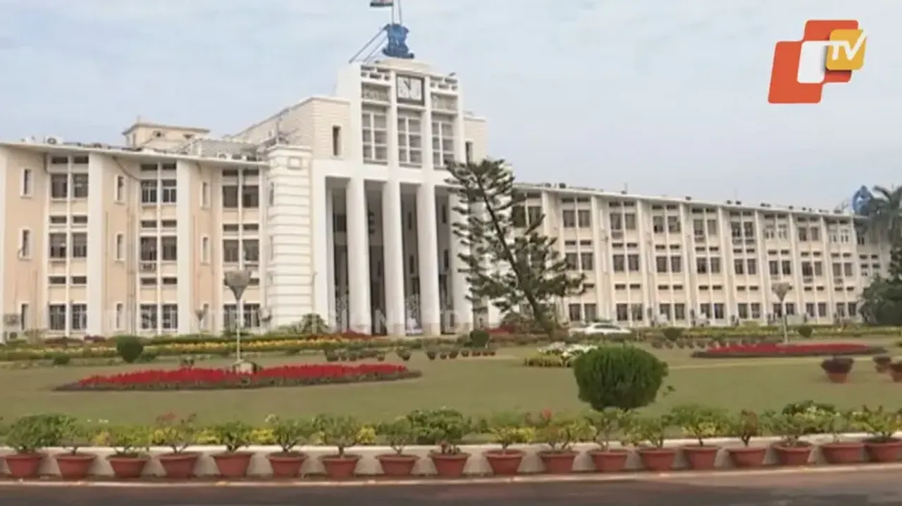 Speculation is rife that an Odia official may be the next Chief Secretary