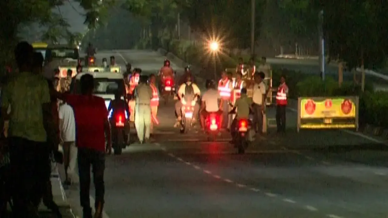 Commissionerate Police seizes 100 vehicles in Cuttack-Bhubaneswar safe city drive