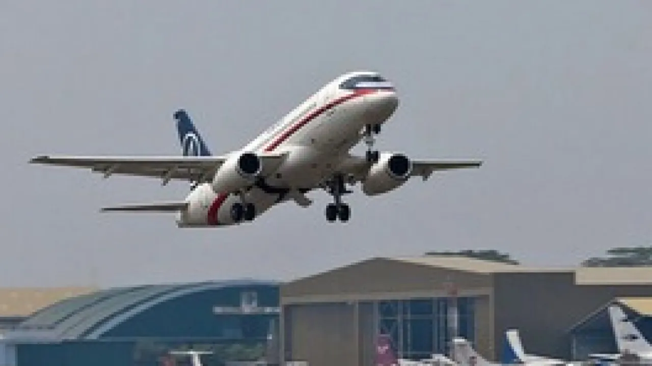 Indian airlines cancel flights; Srinagar airport among few shut