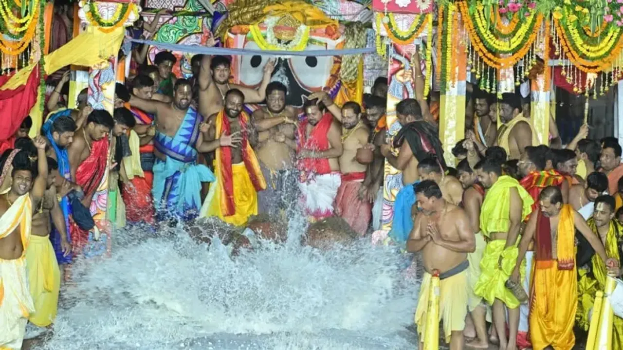‘Adhara Pana’ ritual of Lord Jagannath in Puri