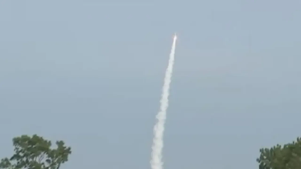 India successfully tests ballistic missile defence system