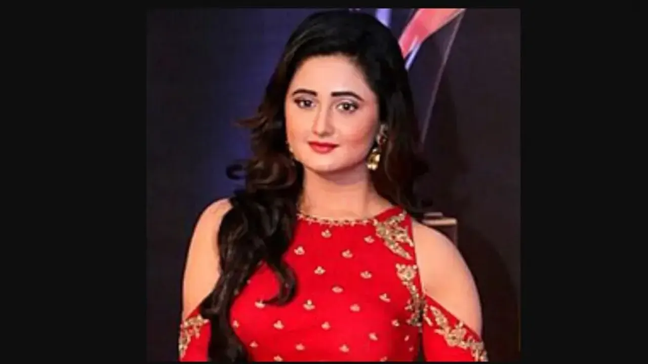TV actress Rashami Desai recalls being homeless, sleeping in Audi & eating Rs 20 meal