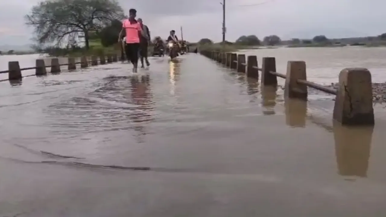 Hirakud dam has opened 14 gates to release flood water 