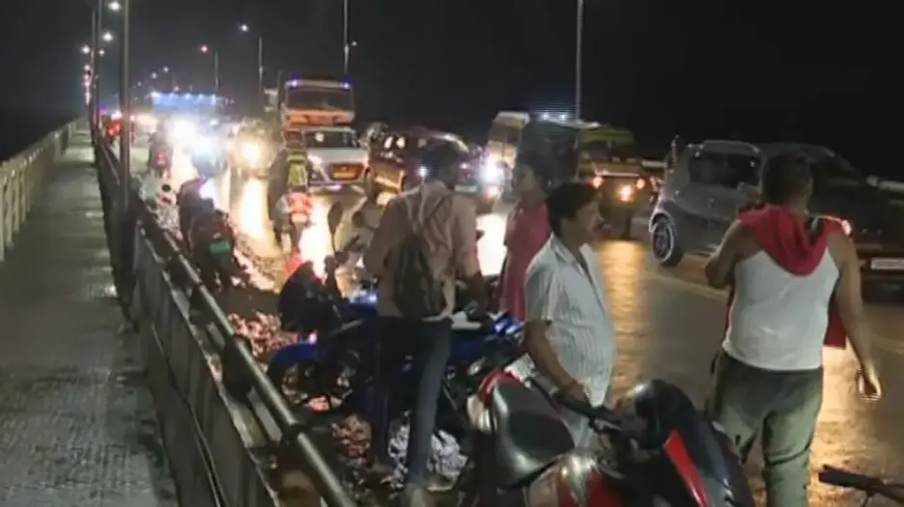 Woman, youth go missing after jumping into Kathajodi River in Cuttack