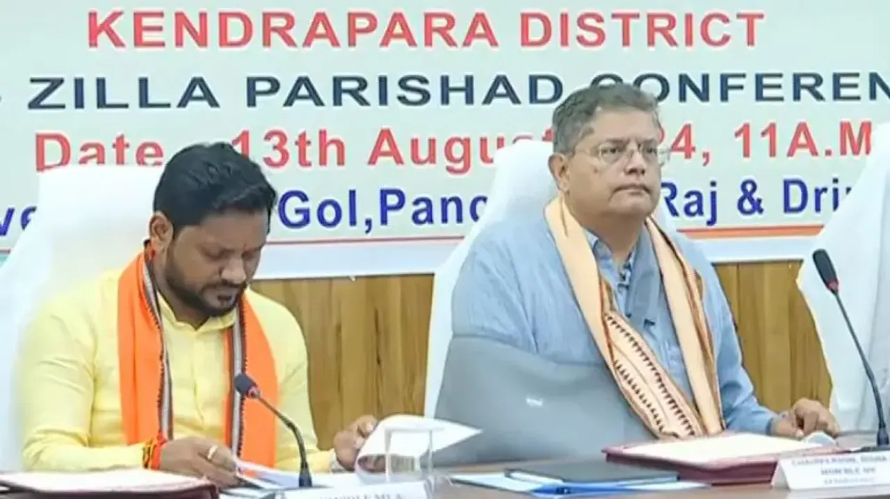 Kendrapara MP Baijayant Panda chairs DISHA meeting, reviews developmental projects 