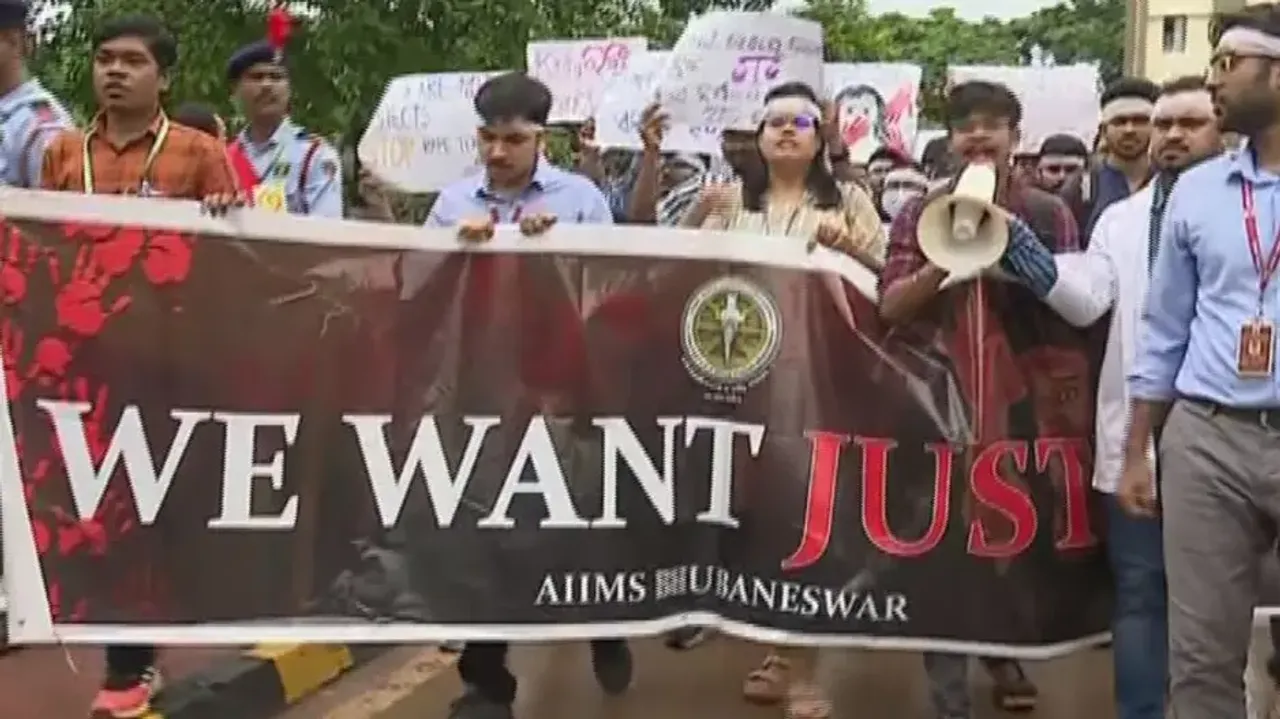Protest by junior doctors in Odisha