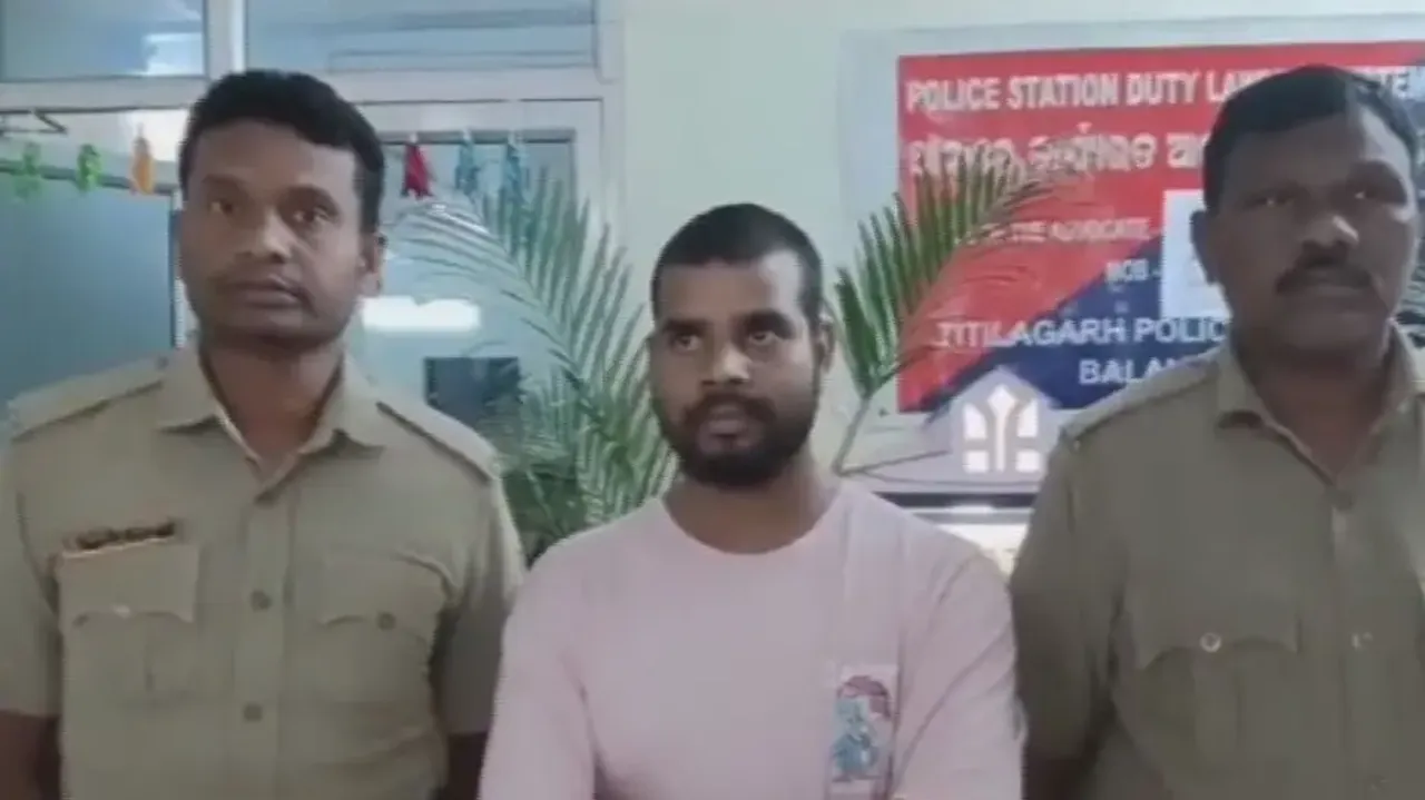 Promising job in Indian Railways, man dupes family of Rs 24L in Titilagarh