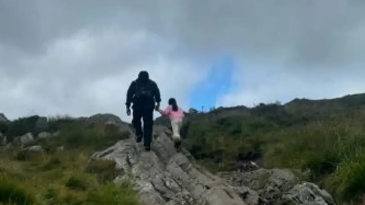 Allu Arjun enjoys peaceful retreat in the mountains with family 