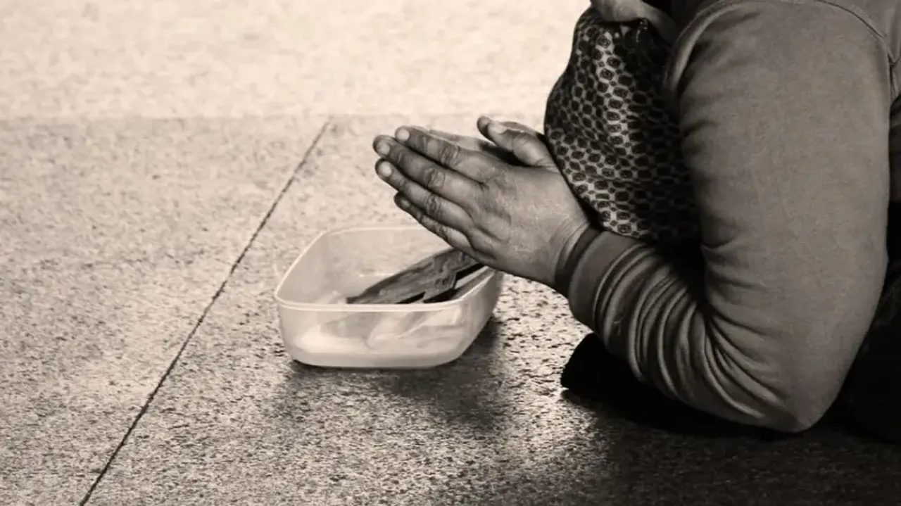 World's richest beggar hails from India! His net worth is shocking