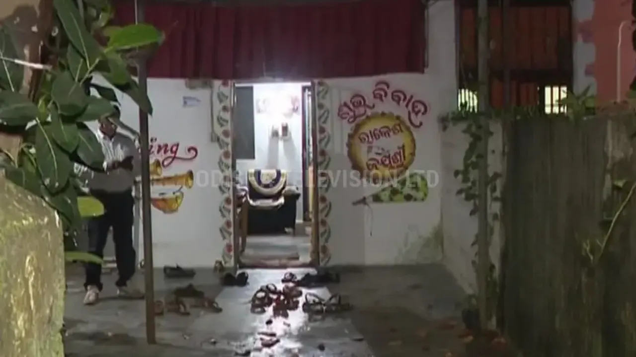 Theft at police official's quarters in Bhubaneswar! Miscreants loot gold, cash 