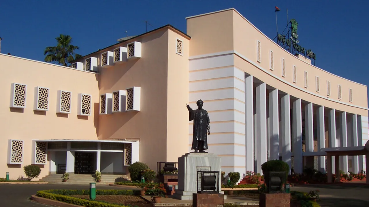 BJD, Cong MLAs stage walkout from Odisha assembly over price rise of essential commodities