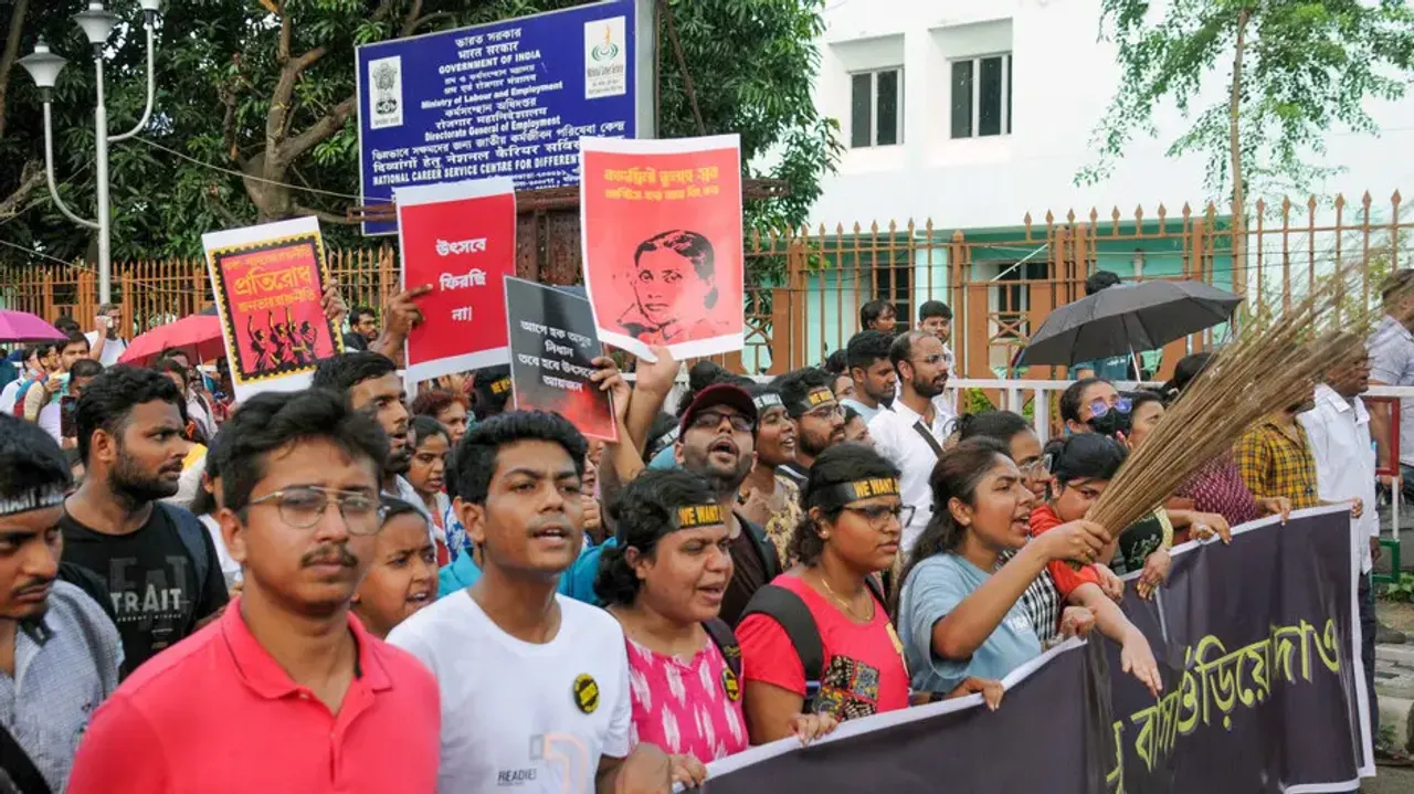 Kolkata doctors continue protest over fellow doctor's rape and murder