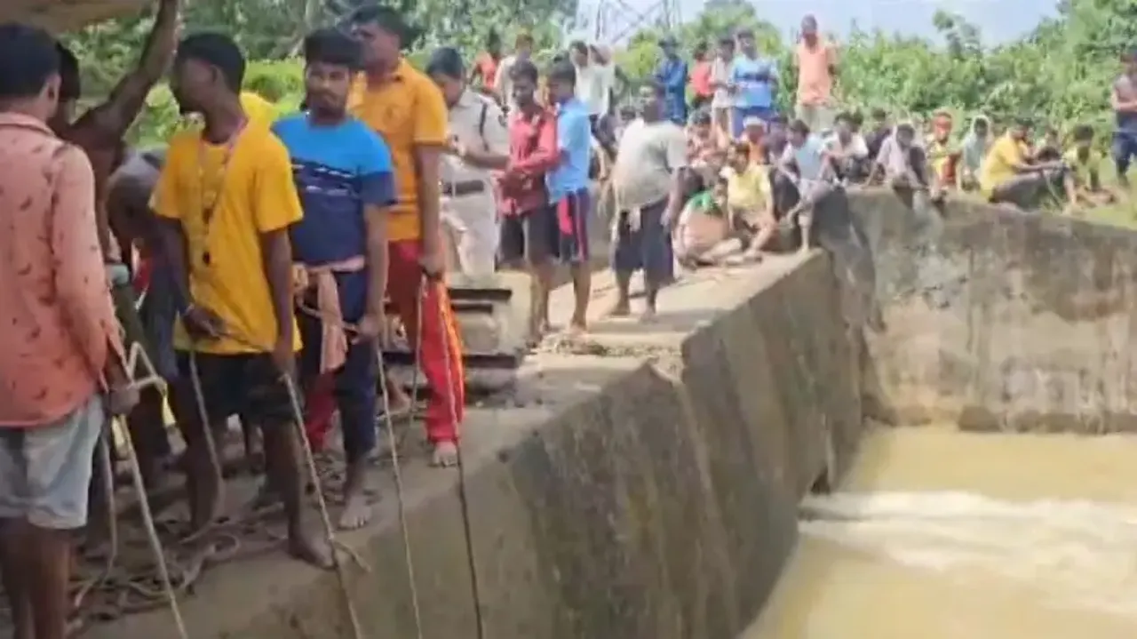 Two ITI students drown during Vishwakarma idol immersion in Odisha 