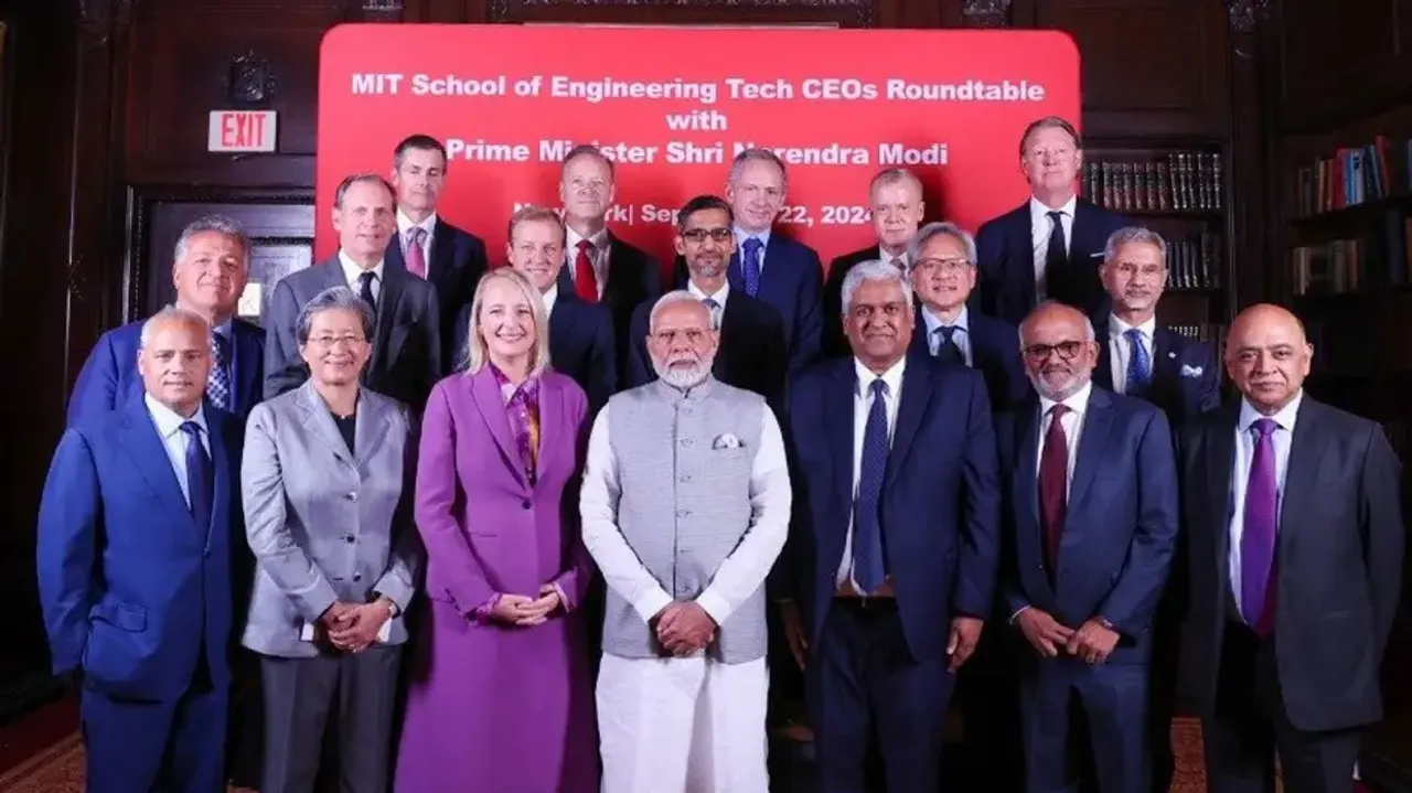  PM Modi meets Tech, biosciences CEOs