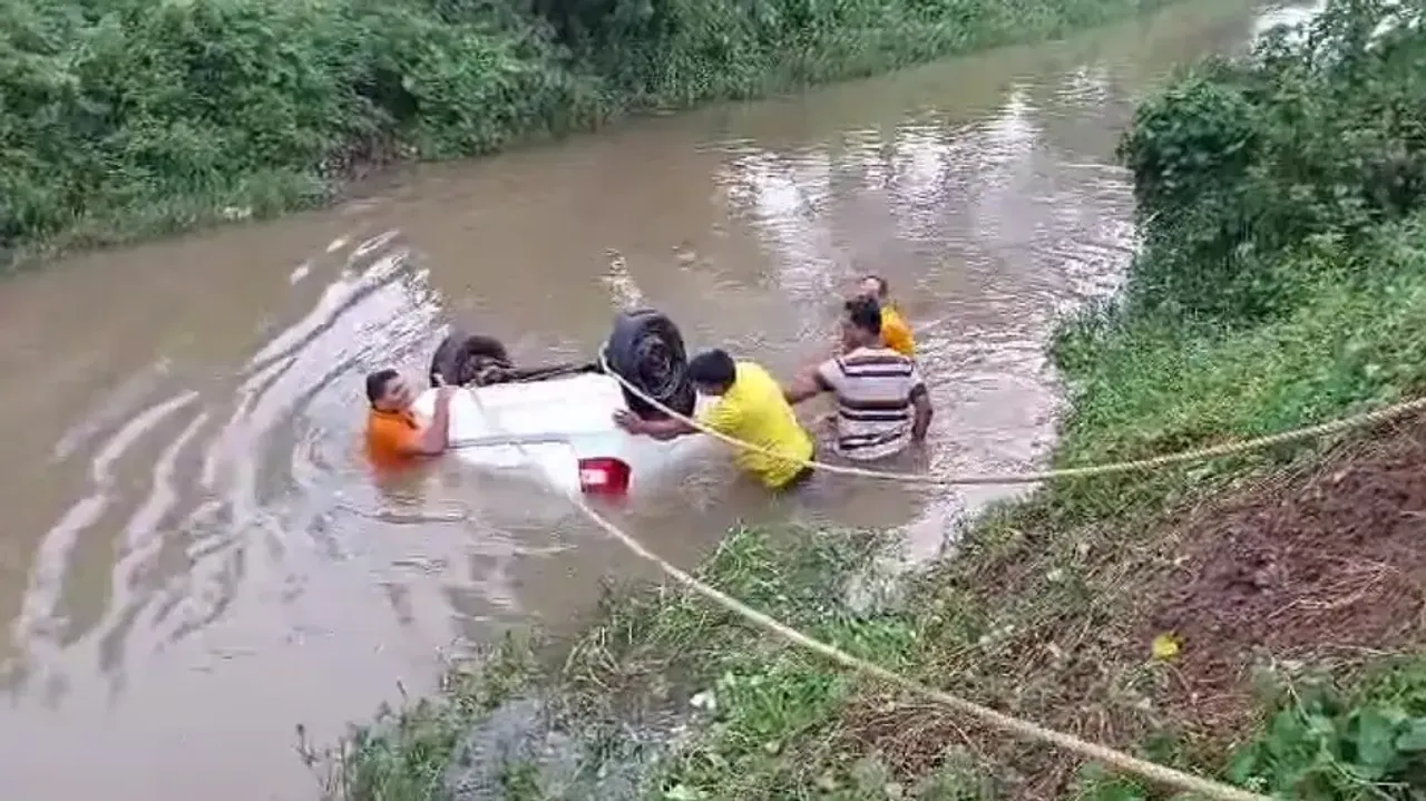 Car plunges into canal, man dies in Cuttack