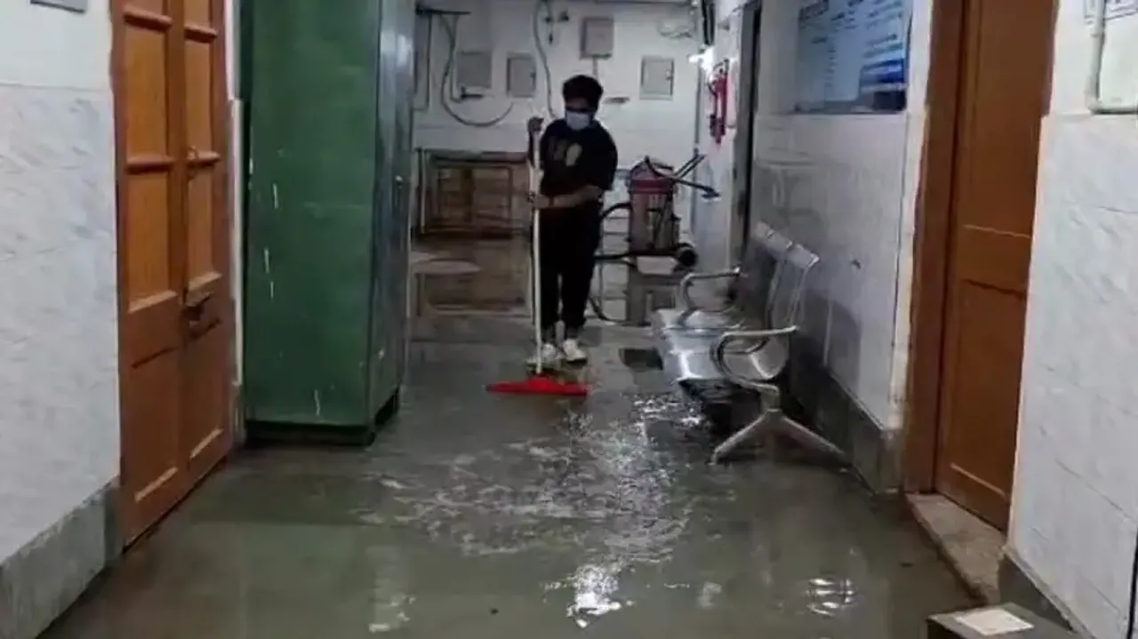 Rainwater enters Sambalpur Sadar Hospital