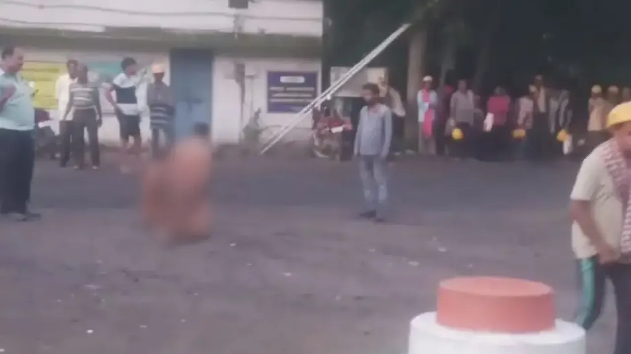 2 labourers stripped, thrashed on factory premises in Odisha, video goes viral